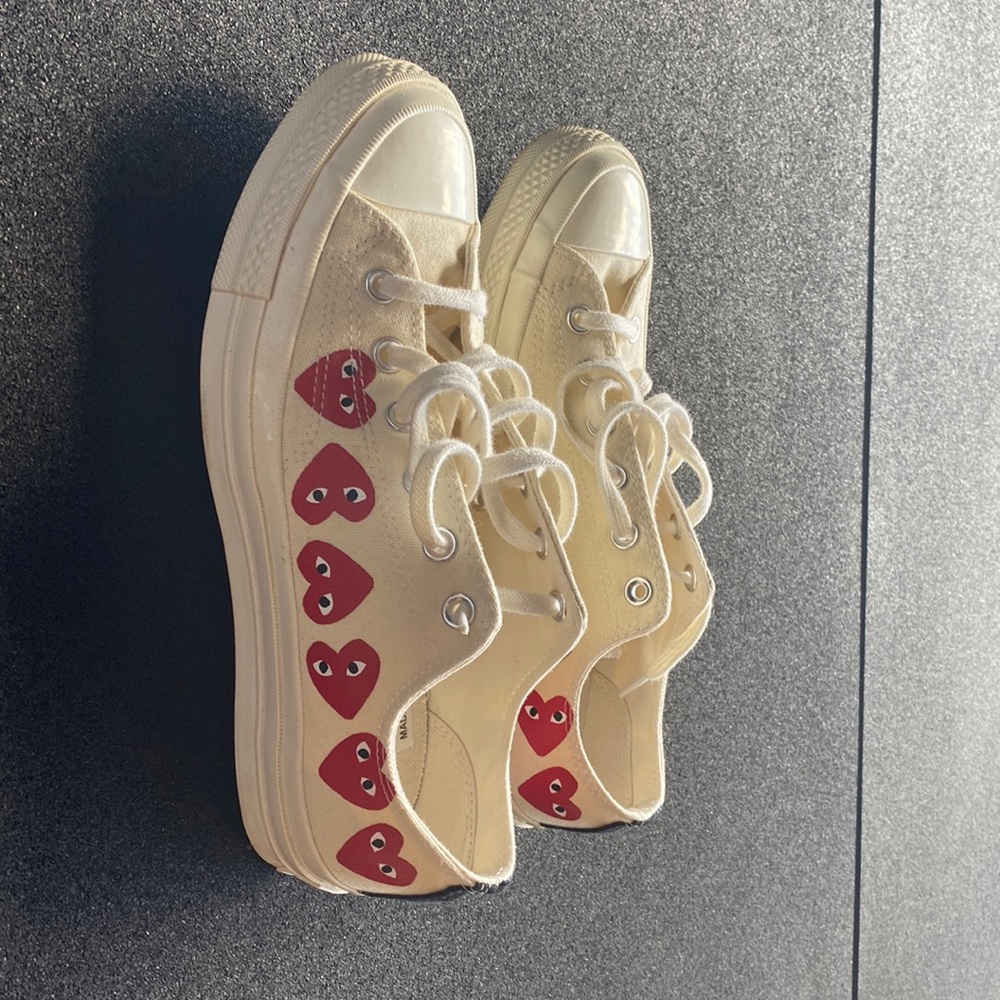 Converse comme des garcons